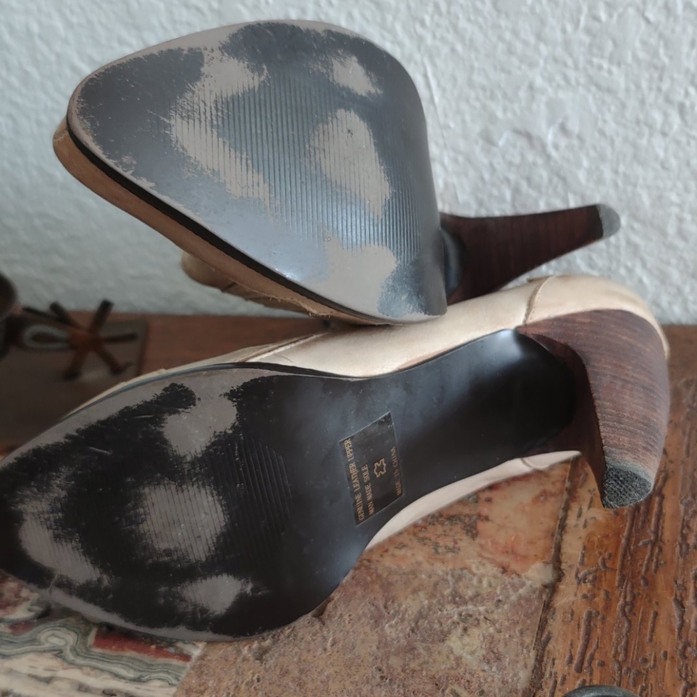 Envy Leather Slip On Heels - Picture 6 of 7